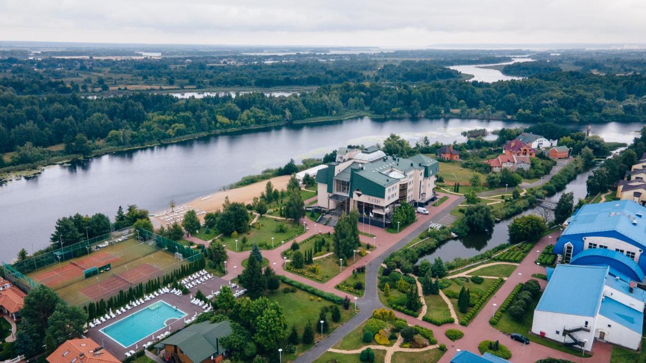 Platium Spa&Resort Kozyn Eksteriør bilde