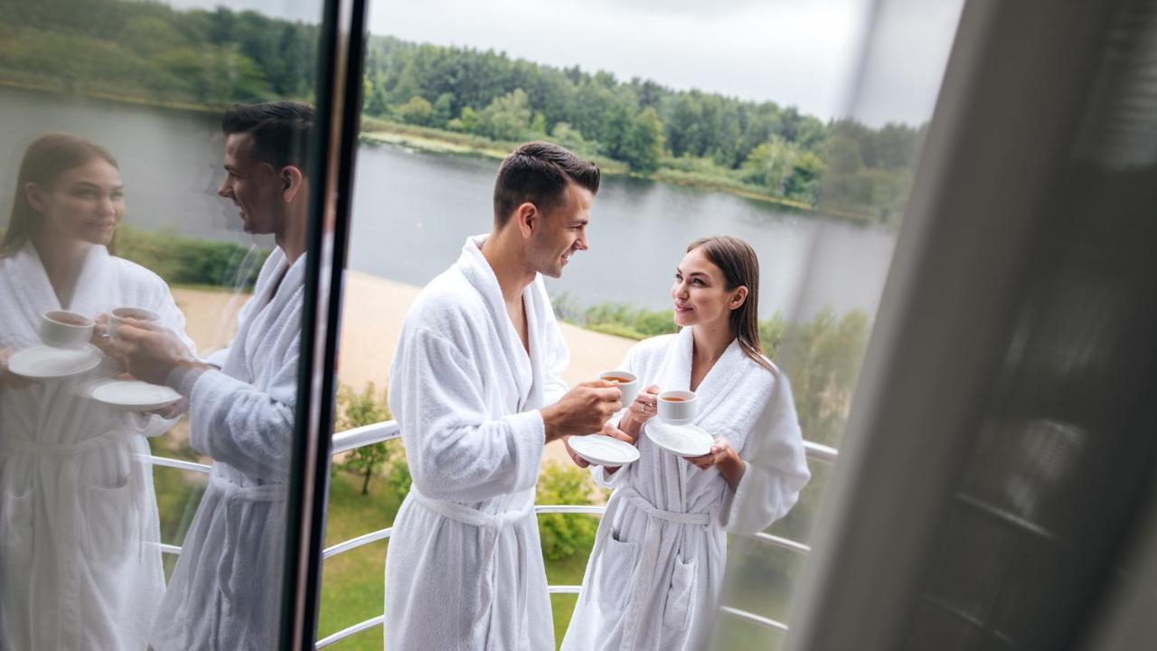 Platium Spa&Resort Kozyn Eksteriør bilde