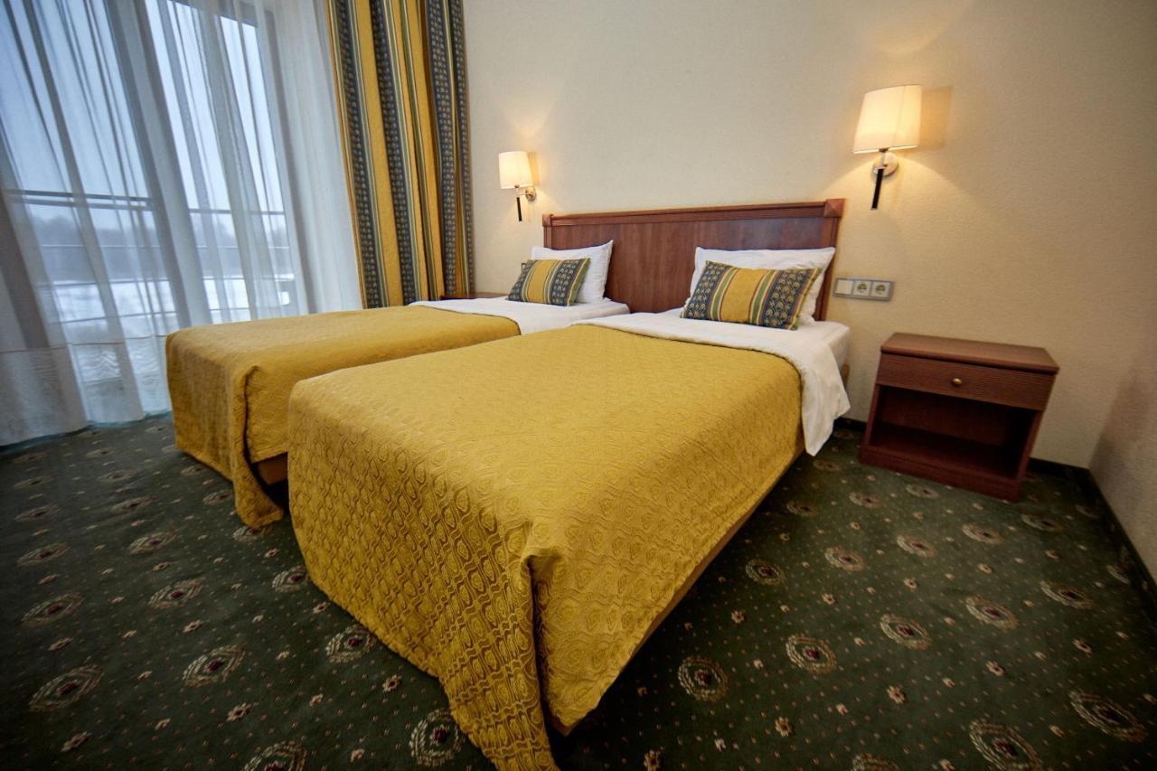 Platium Spa&Resort Kozyn Eksteriør bilde