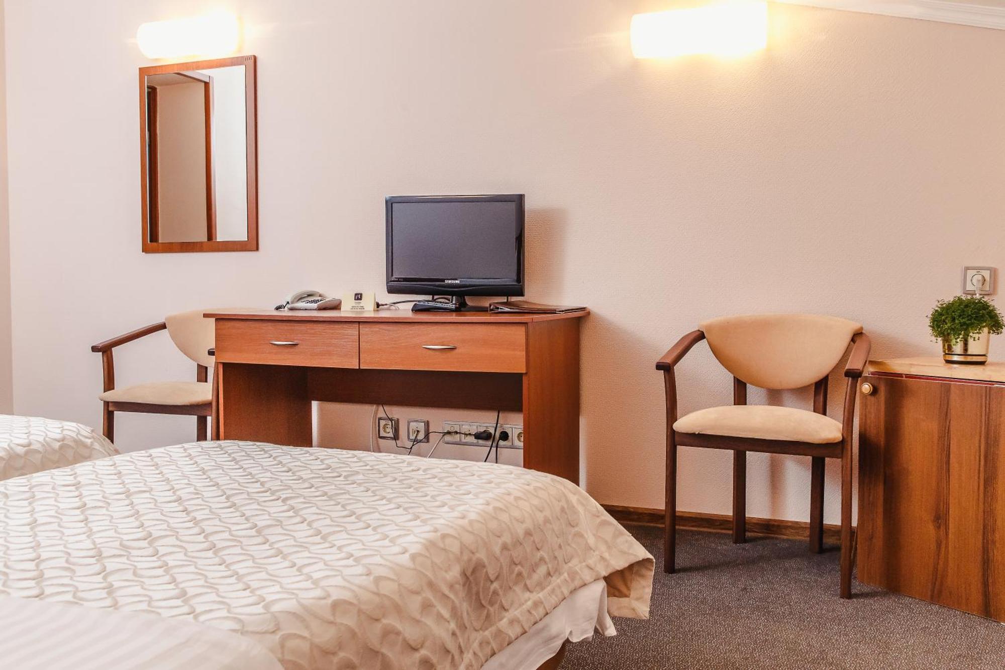 Platium Spa&Resort Kozyn Eksteriør bilde